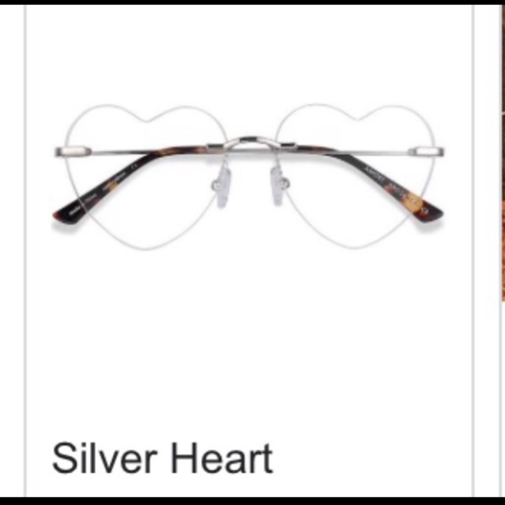AMORE HEART EYEGLASSES.
